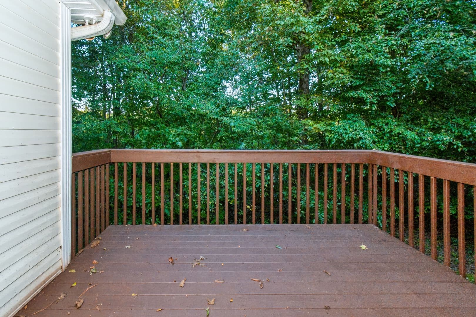 Locust Grove House: 704 Emertrey Dr