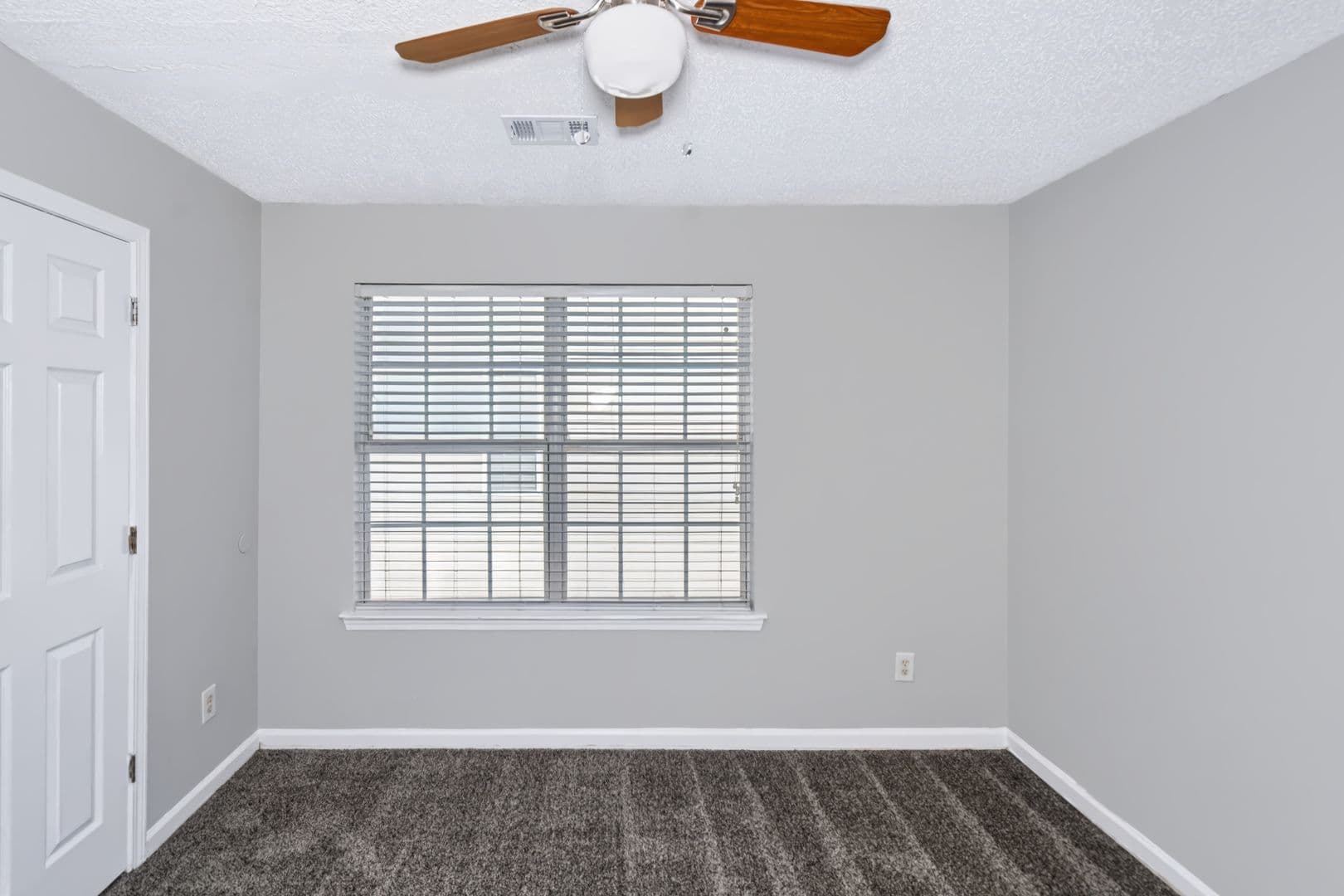 Rex House: 3338 Waggoner Way