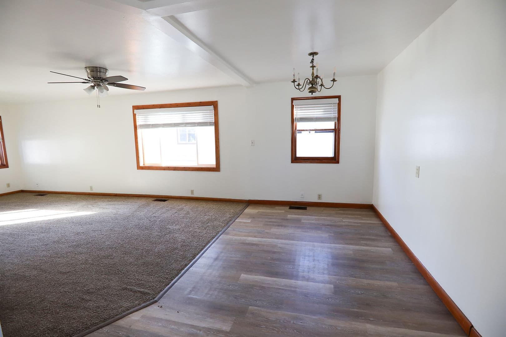 Sheridan House: 458 Park St