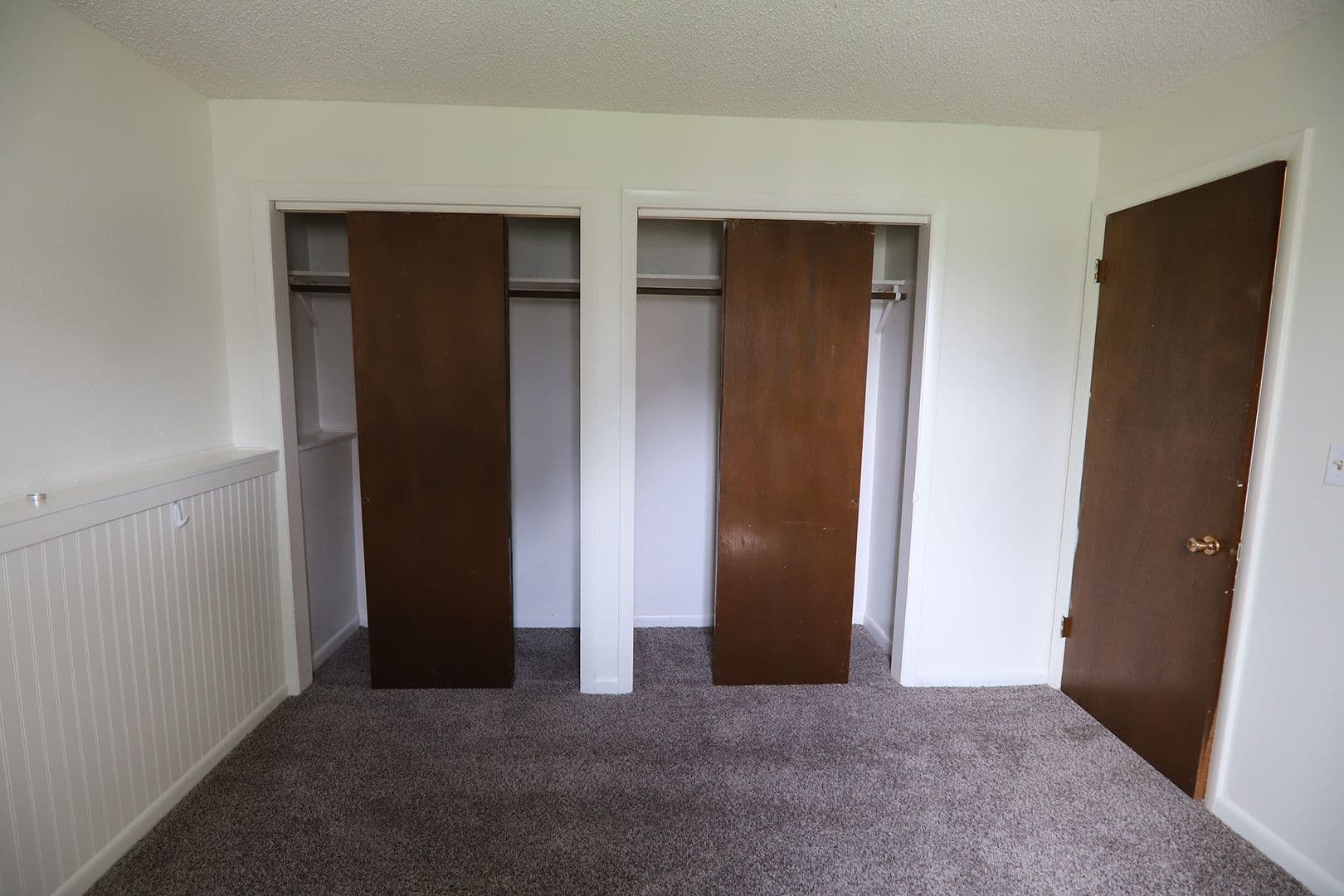 Sheridan Apartment: 33-39 E 9th St