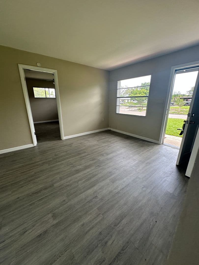 Apopka House: 1202 Prairie Lane