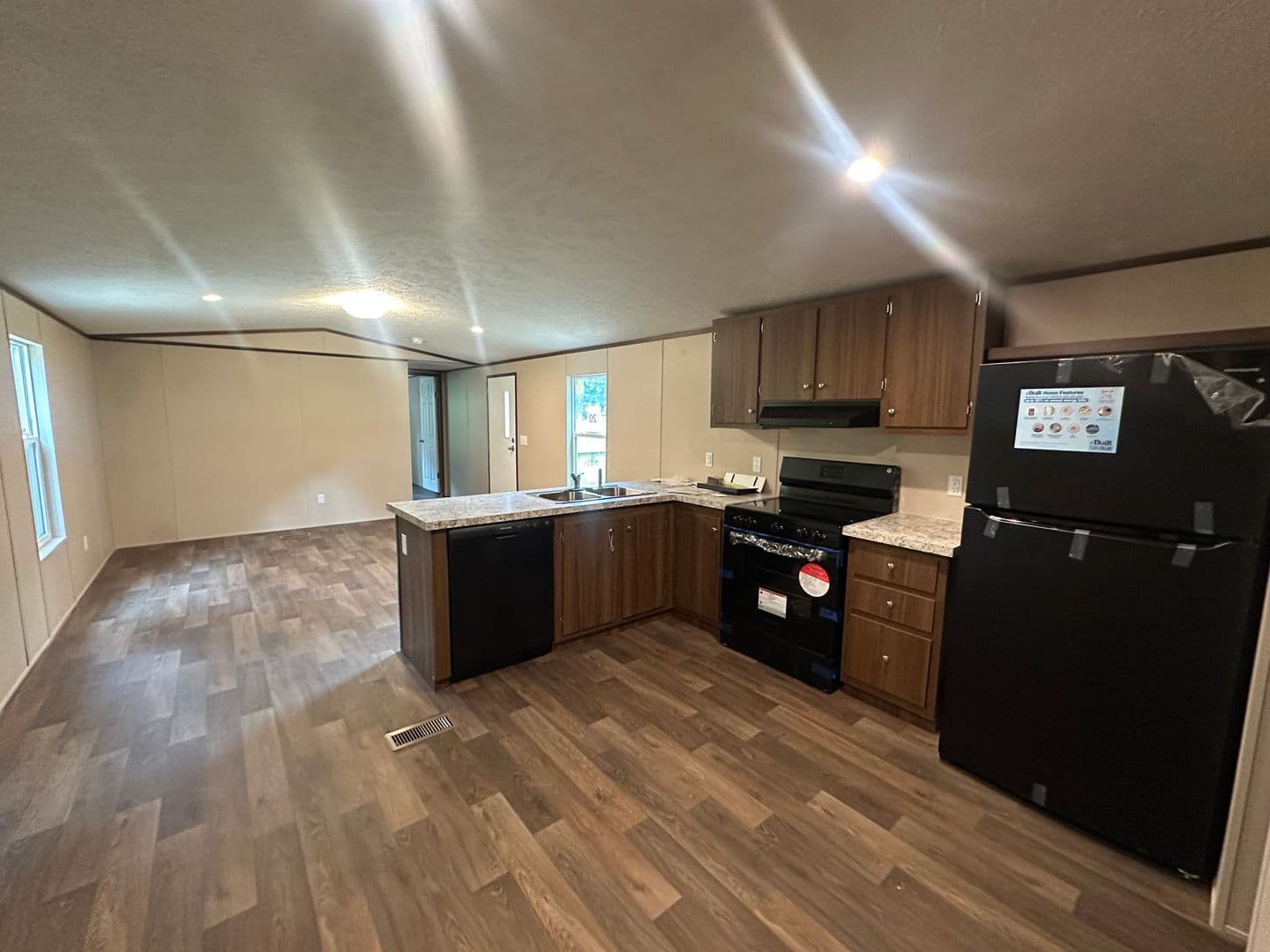Pell City House: 106 Norwood Dr