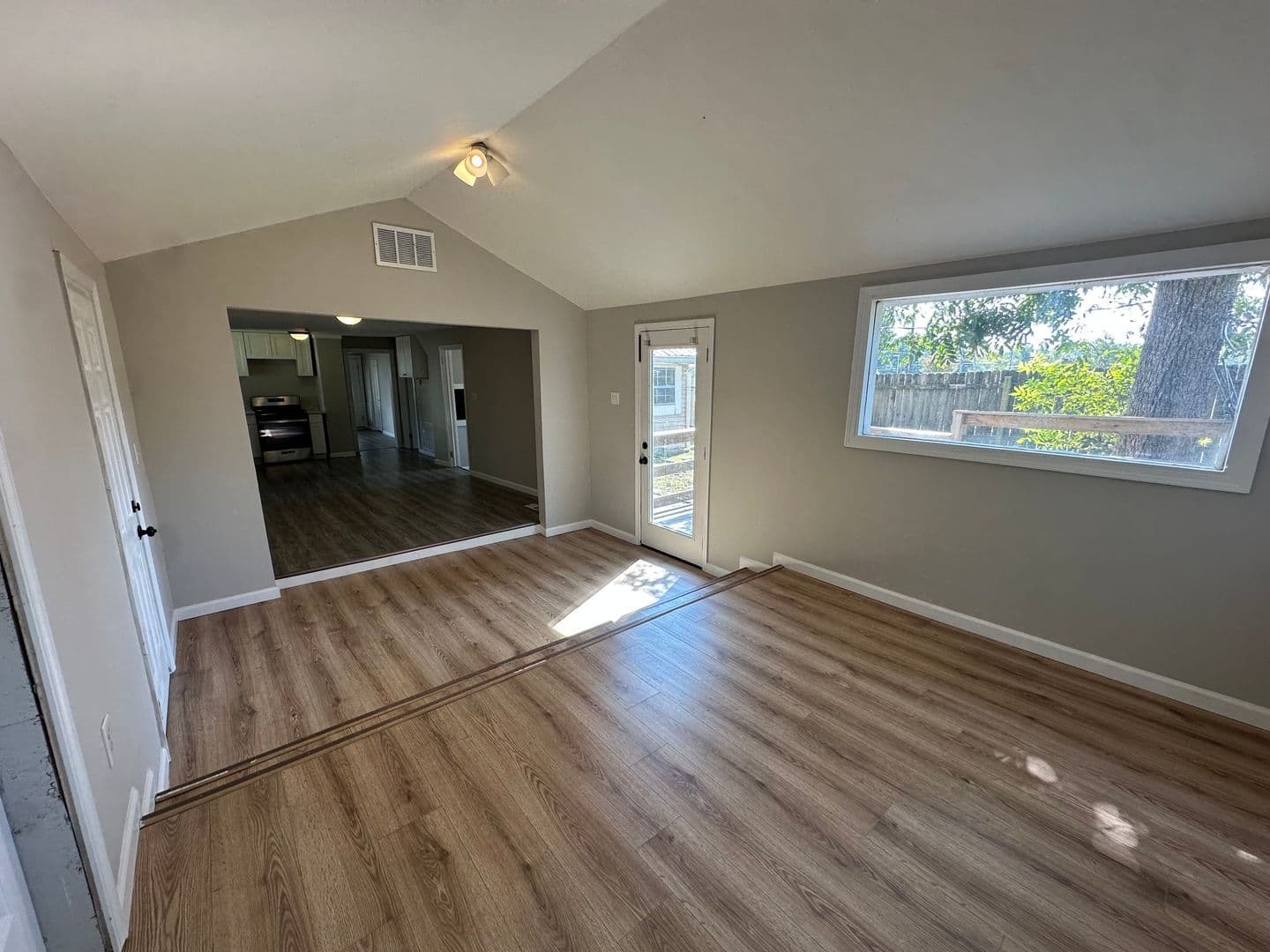 Pell City House: 11 16th St N