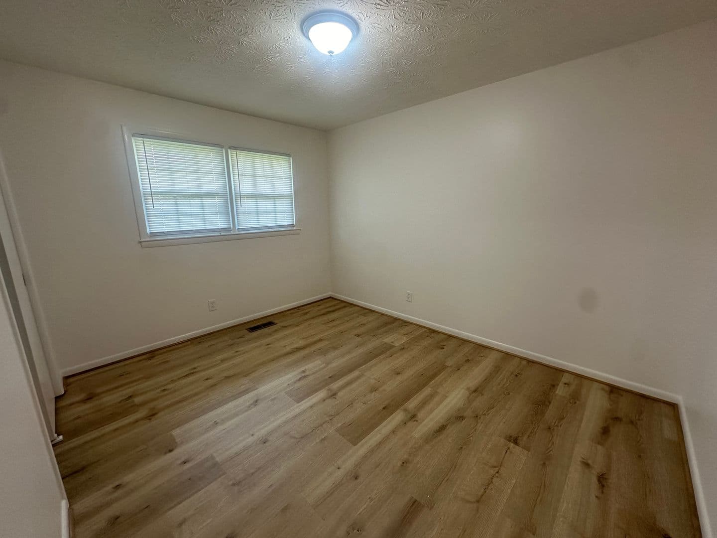Anniston Apartment: 1505 & 1526 Warrior Road