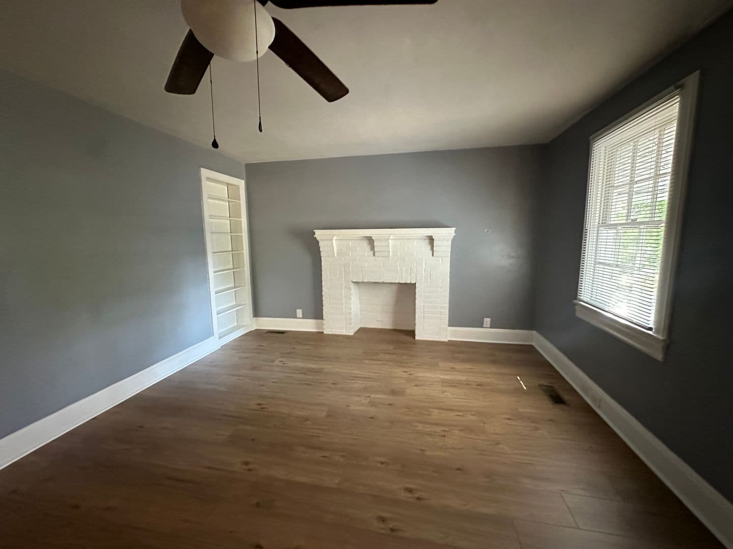 Anniston House: 3212 Oakland Ave