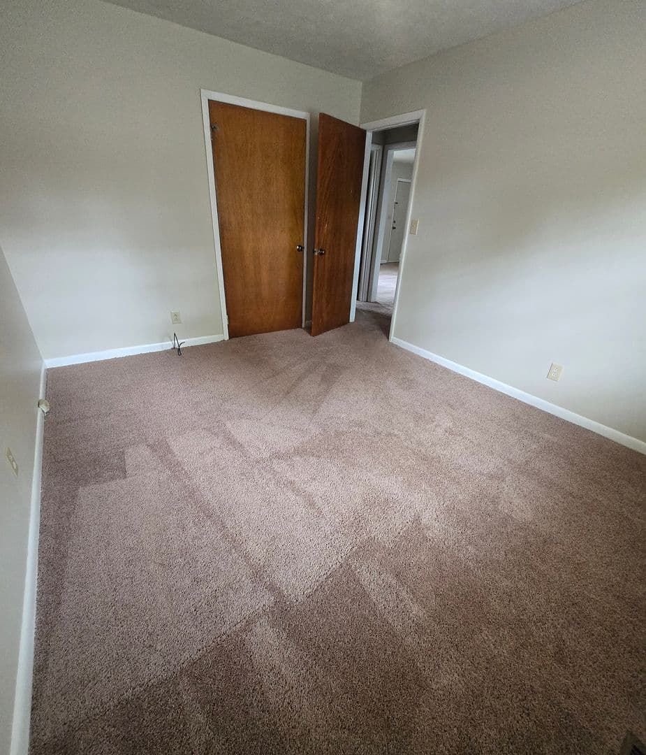 Jacksonville Apartment: 215 Parris Street SE