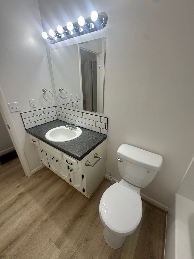 Anniston Apartment: 1505 & 1526 Warrior Road