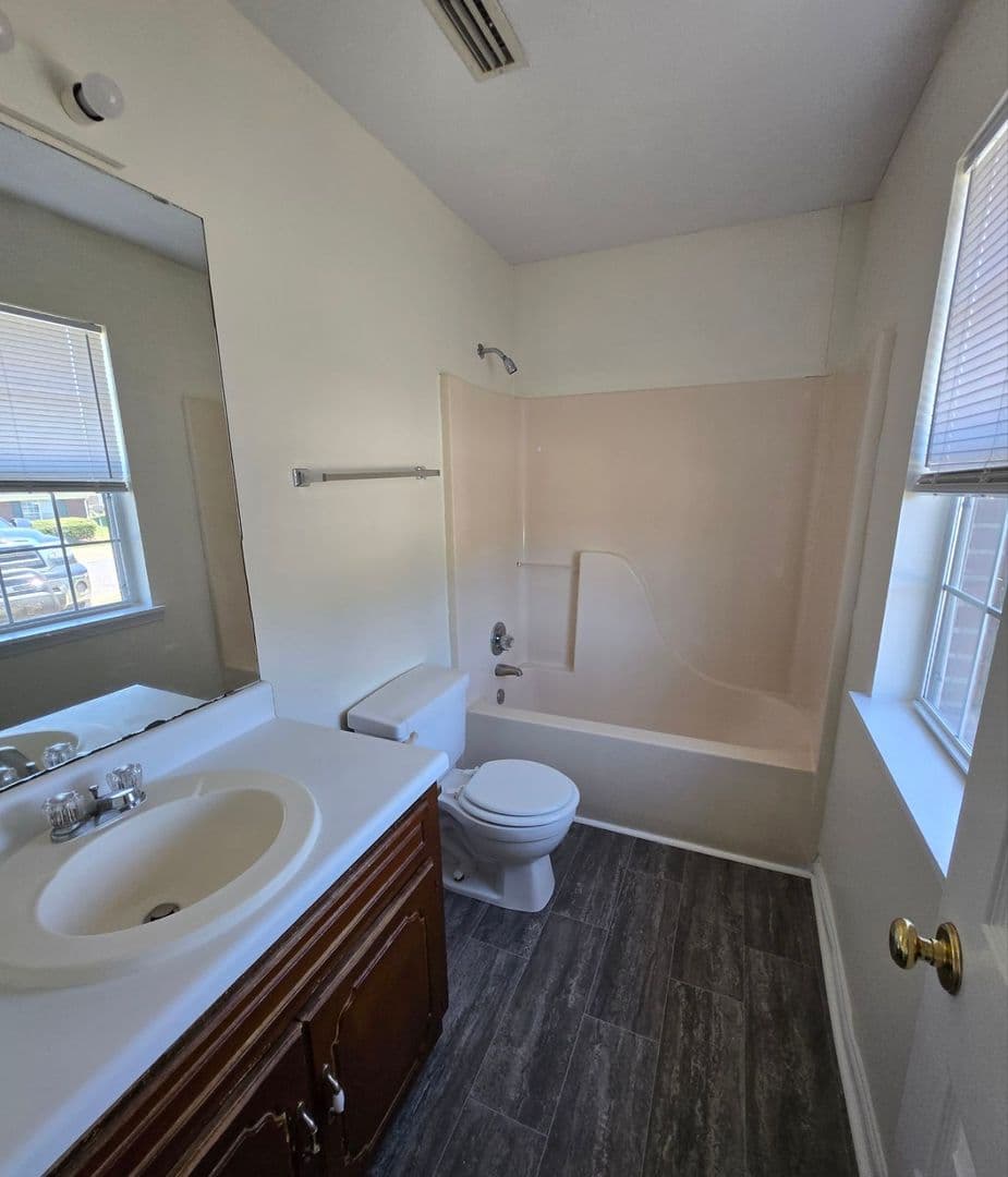 Anniston House: 5382 Whisperwood Ct