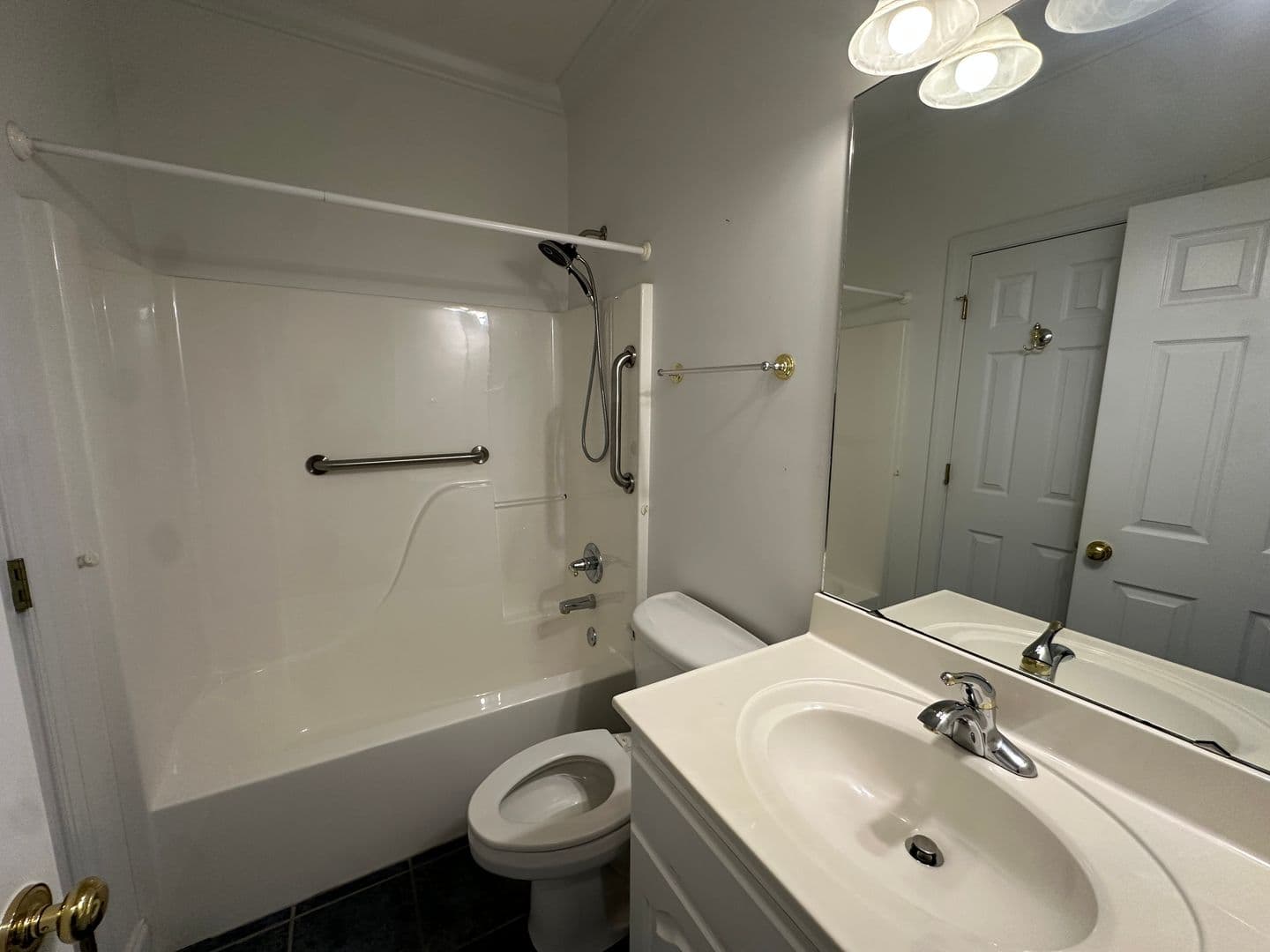 Jacksonville House: 1012 Carrie Court