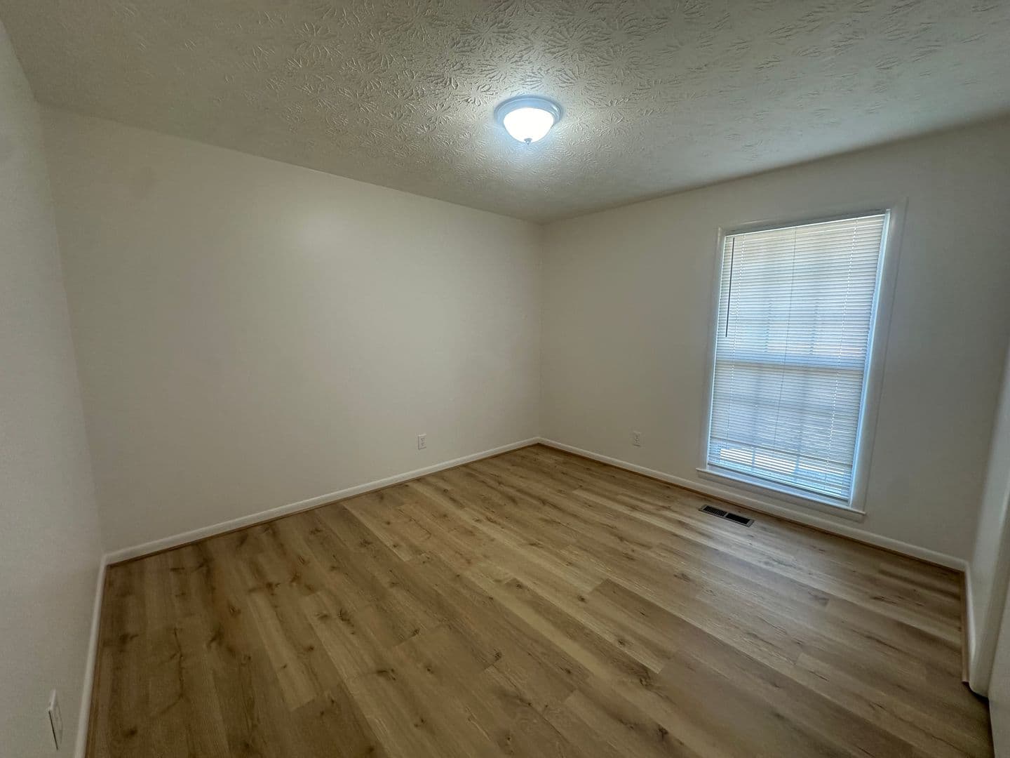Anniston Apartment: 1505 & 1526 Warrior Road