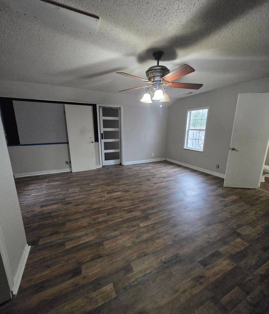 Talladega House: 801 Walnut St