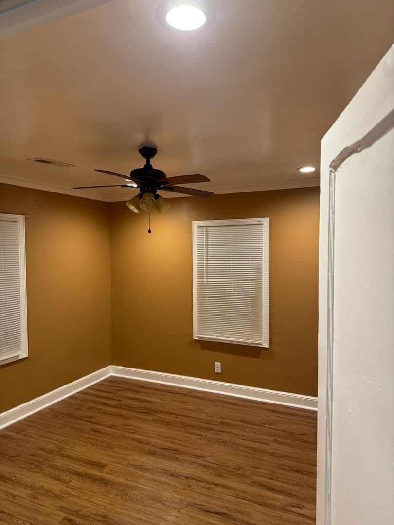 Gadsden House: 1309 Hoke St