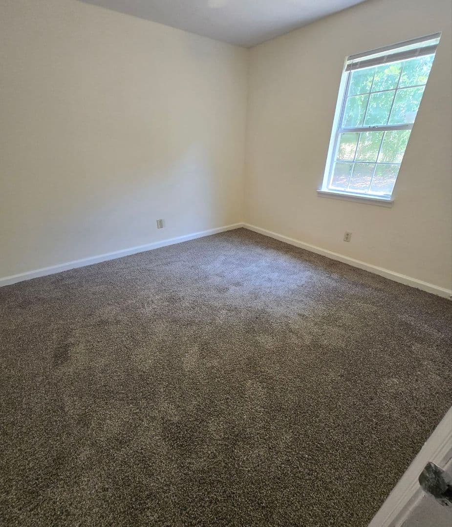 Anniston House: 5382 Whisperwood Ct