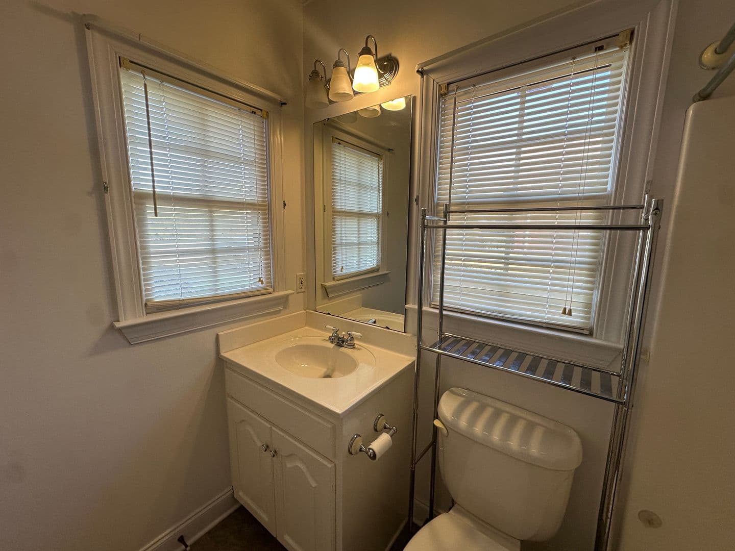 Jacksonville House: 1012 Carrie Court