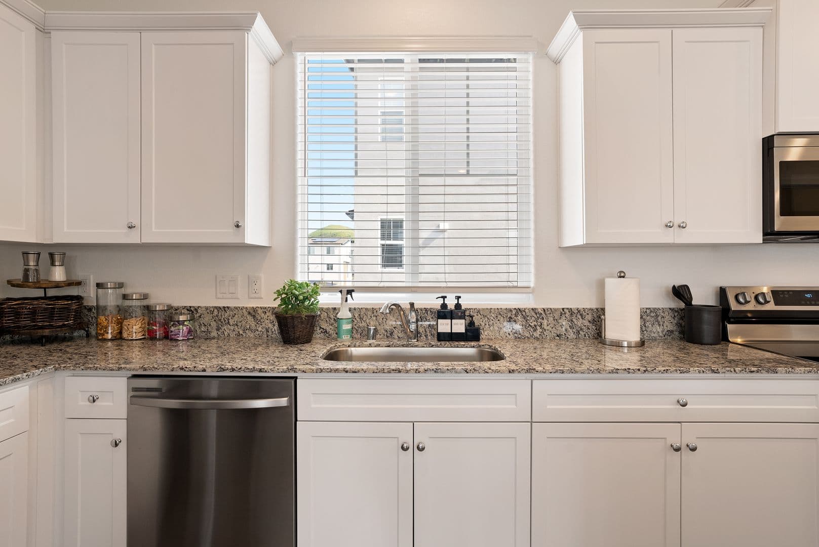 San Luis Obispo Apartment: 1220 Sponza Drive