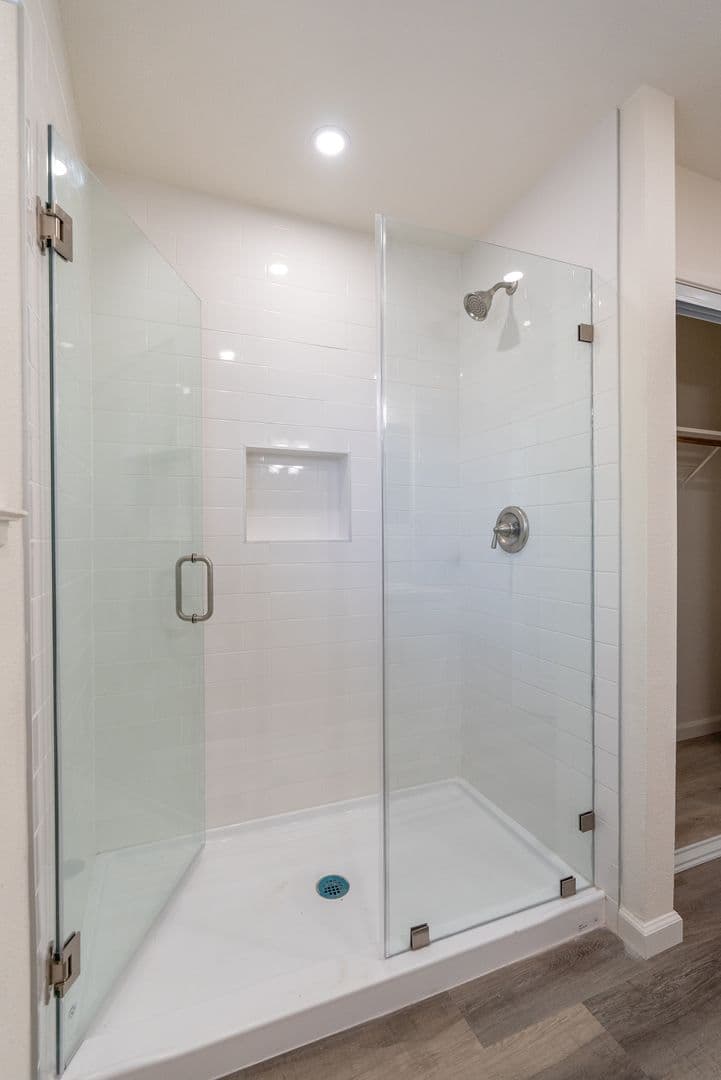 Templeton Apartment: 283 Heather Court