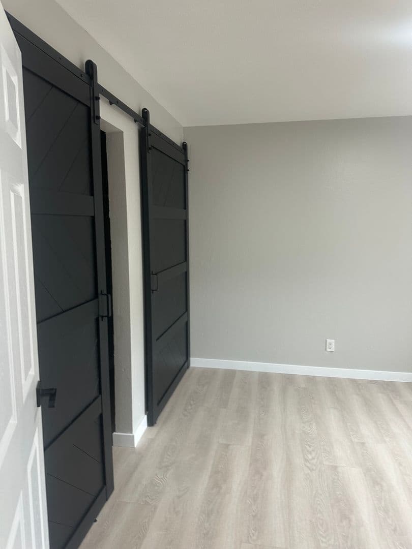 Capitola Apartment: 501 Plum Street