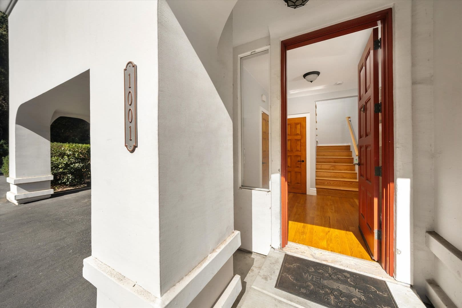 Santa Barbara Apartment: 1001-1009 Chino Street