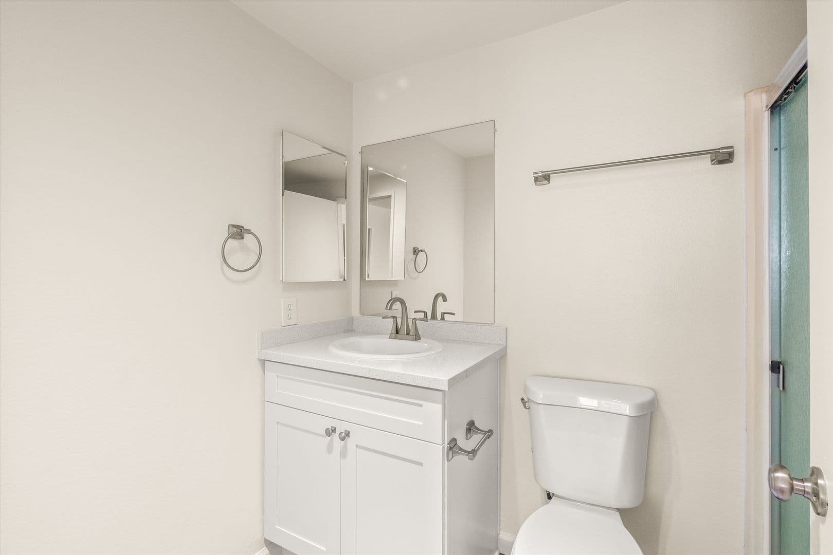 Oxnard Townhome: 744 Rialto Street