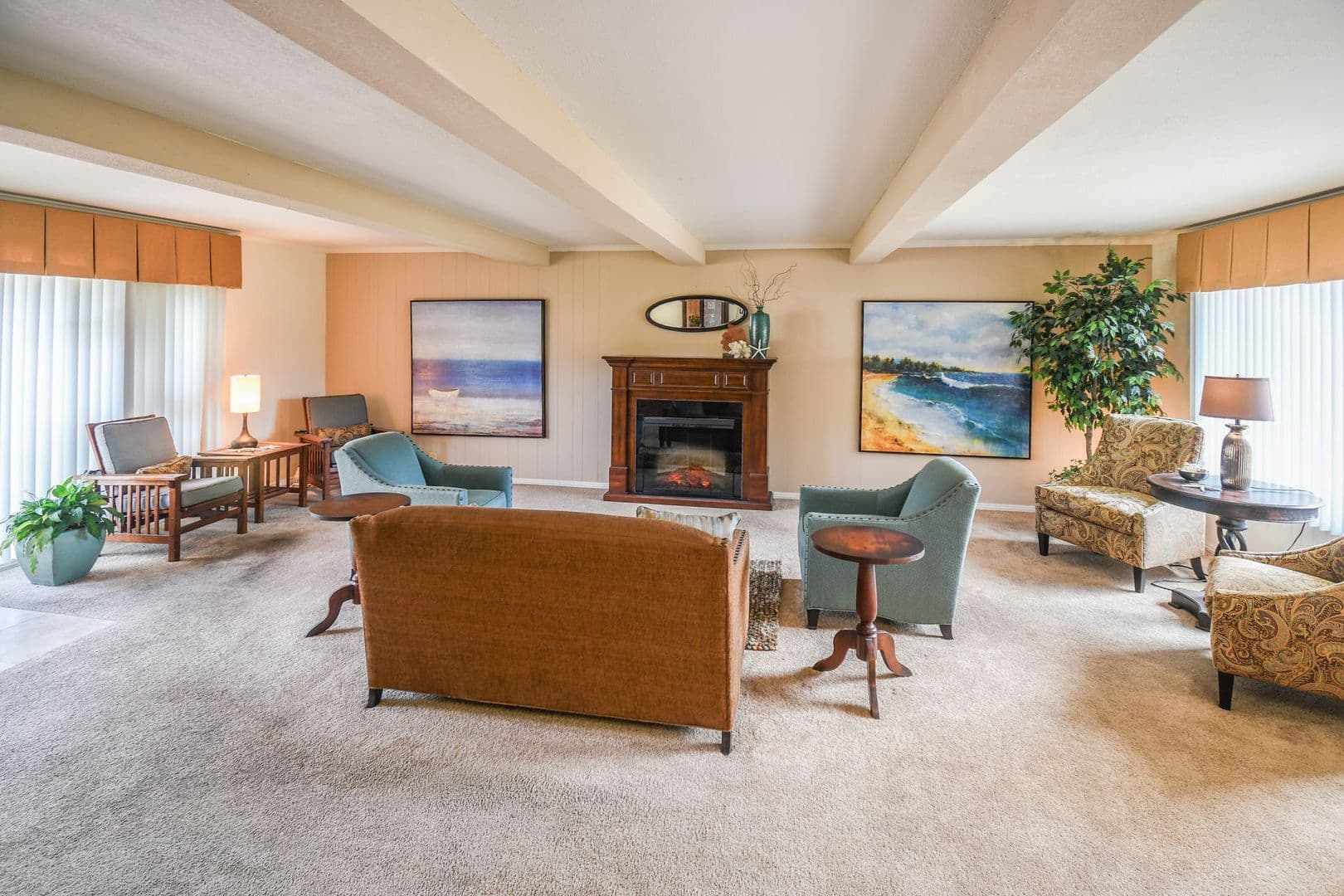 Capitola Apartment: 501 Plum Street
