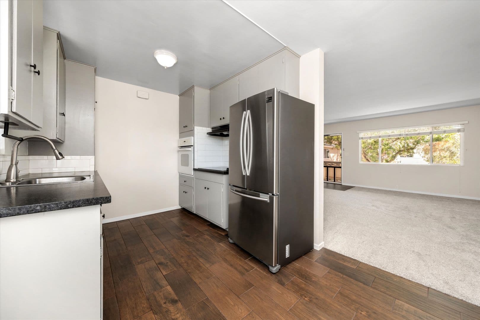 Santa Barbara Apartment: 1223 Garden Street