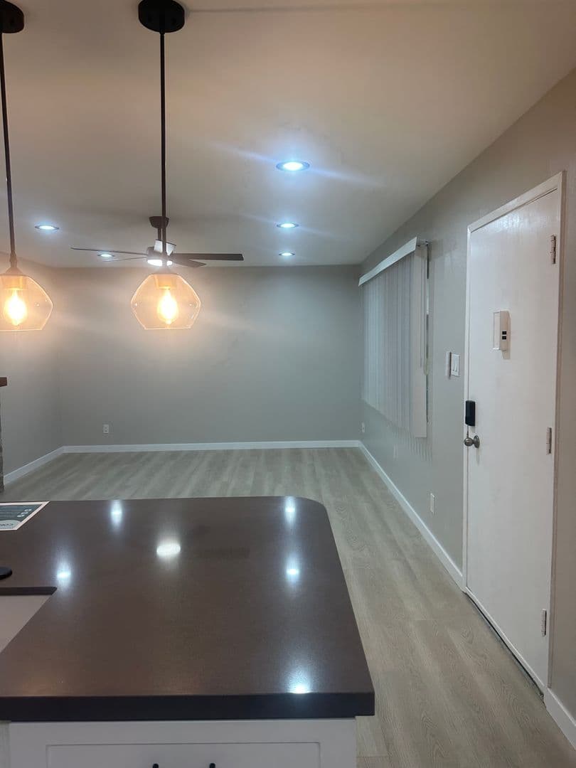 Capitola Apartment: 501 Plum Street