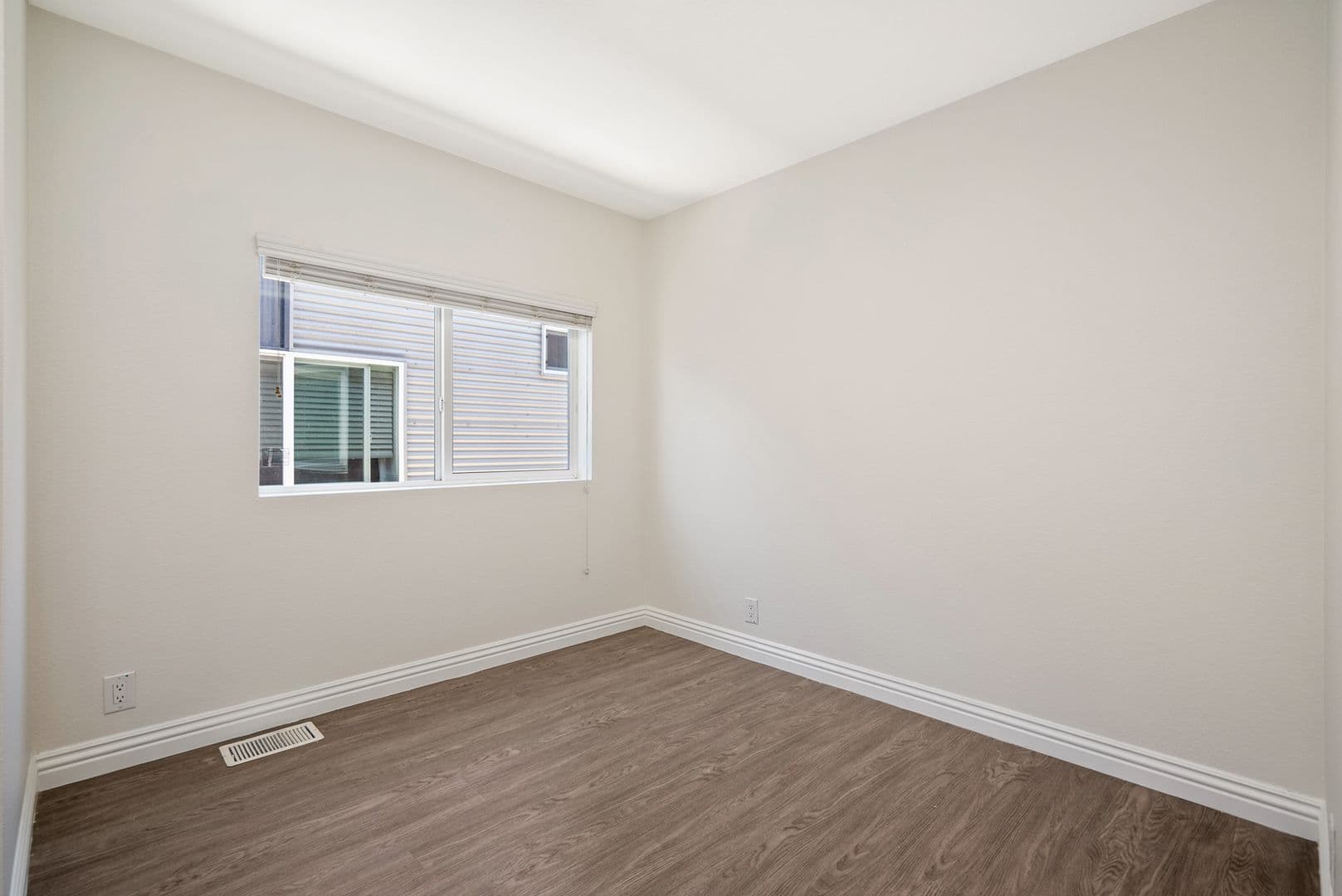San Luis Obispo Apartment: 550 Higuera St