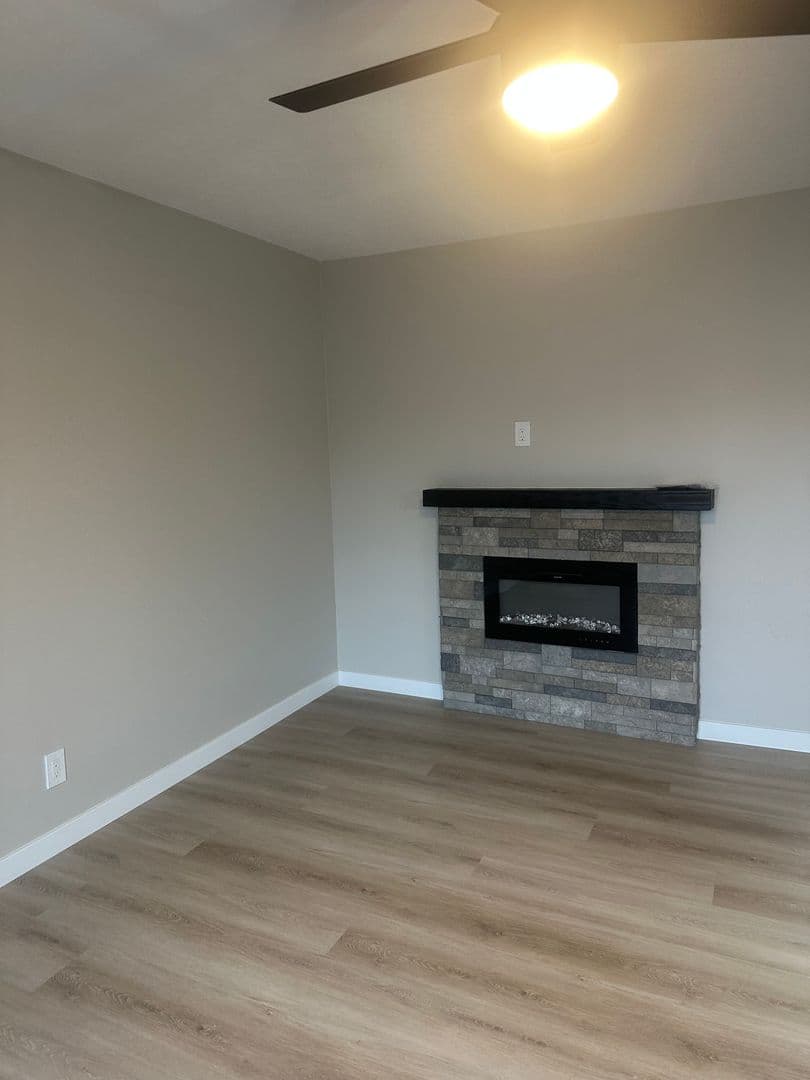 Capitola Apartment: 501 Plum Street