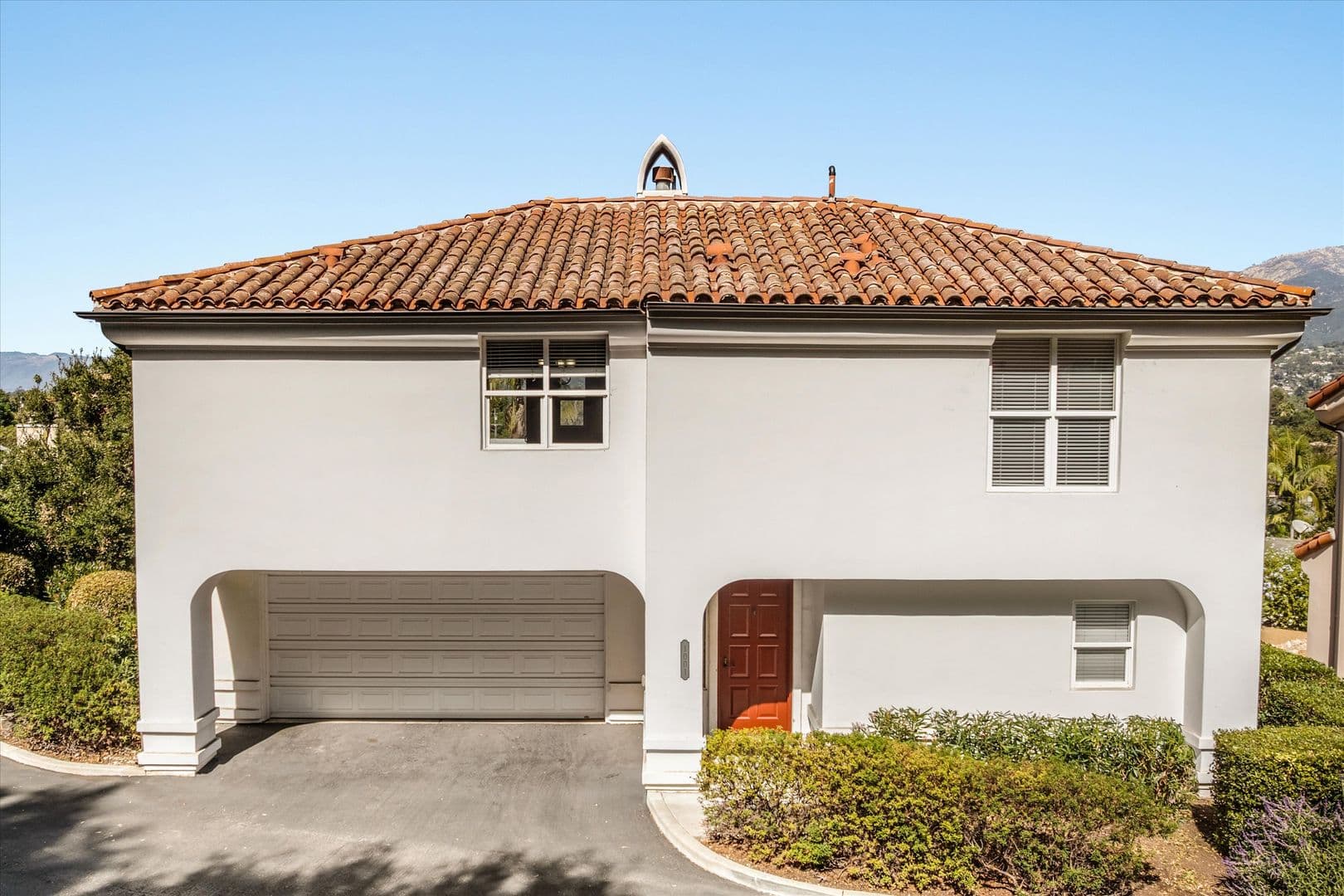 Santa Barbara Apartment: 1001-1009 Chino Street