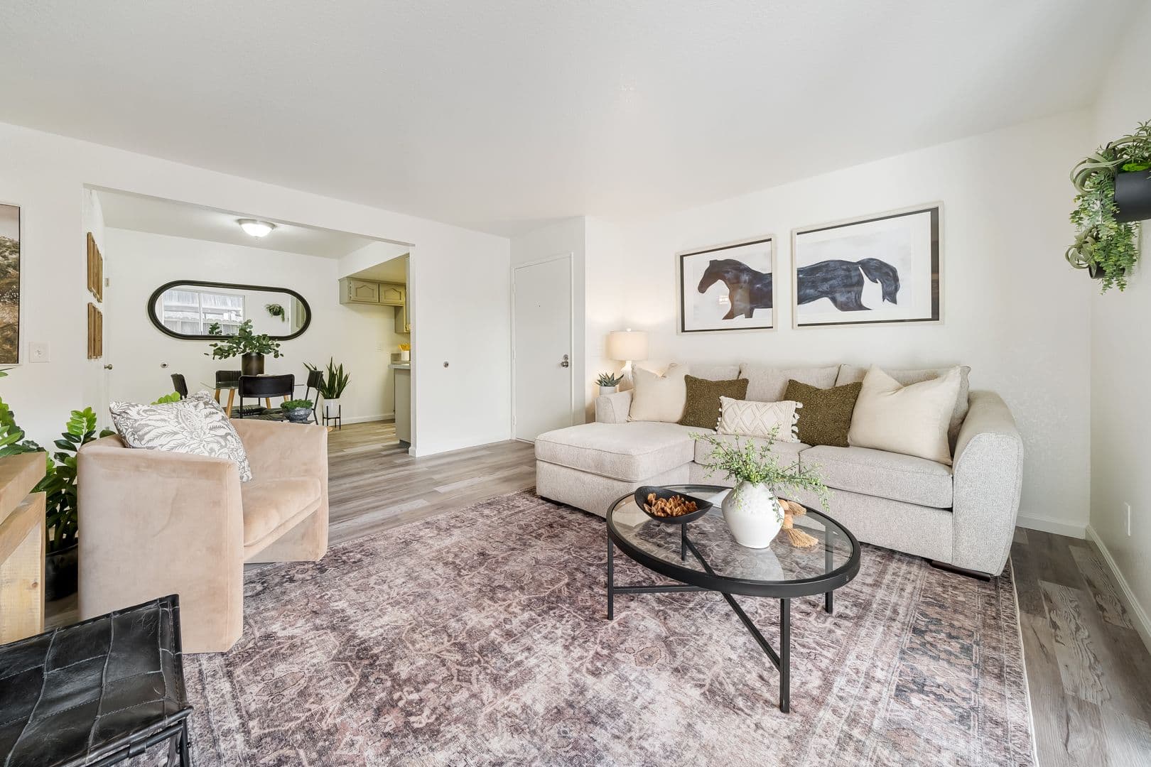 Atascadero Apartment: 9401 Jornada