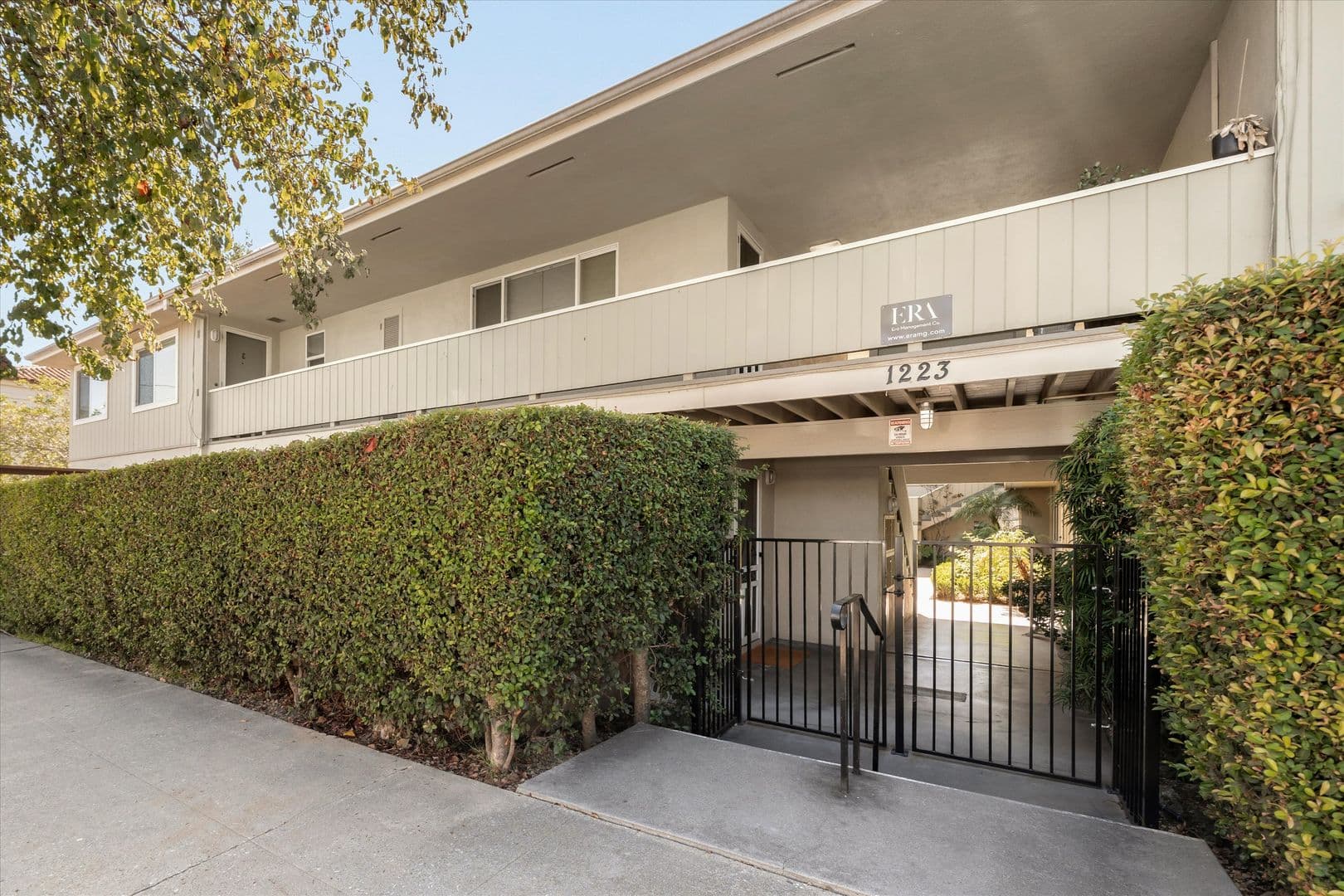 Santa Barbara Apartment: 1223 Garden Street