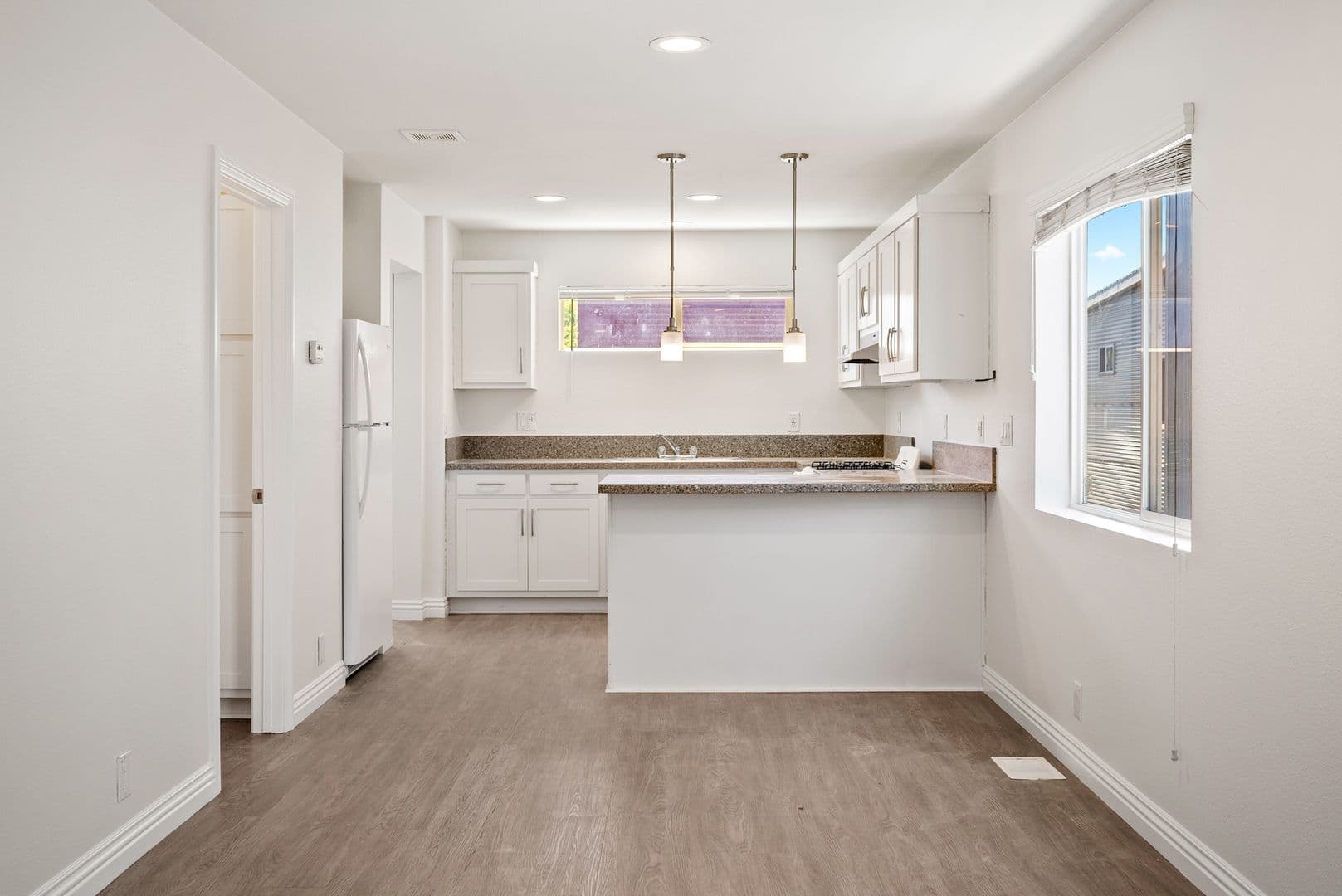 San Luis Obispo Apartment: 550 Higuera St