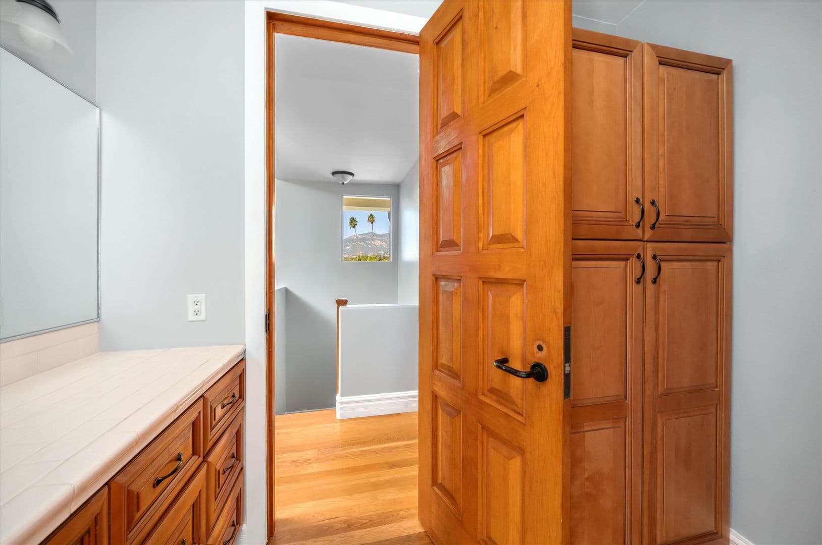 Santa Barbara Apartment: 1001-1009 Chino Street