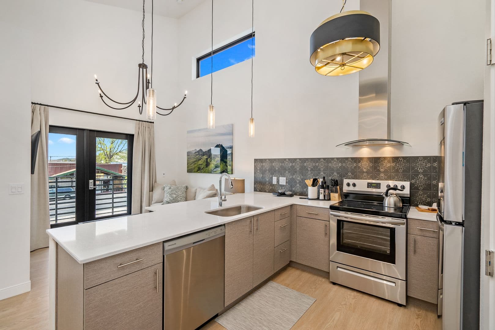 San Luis Obispo Apartment: 2120 Santa Barbara Ave