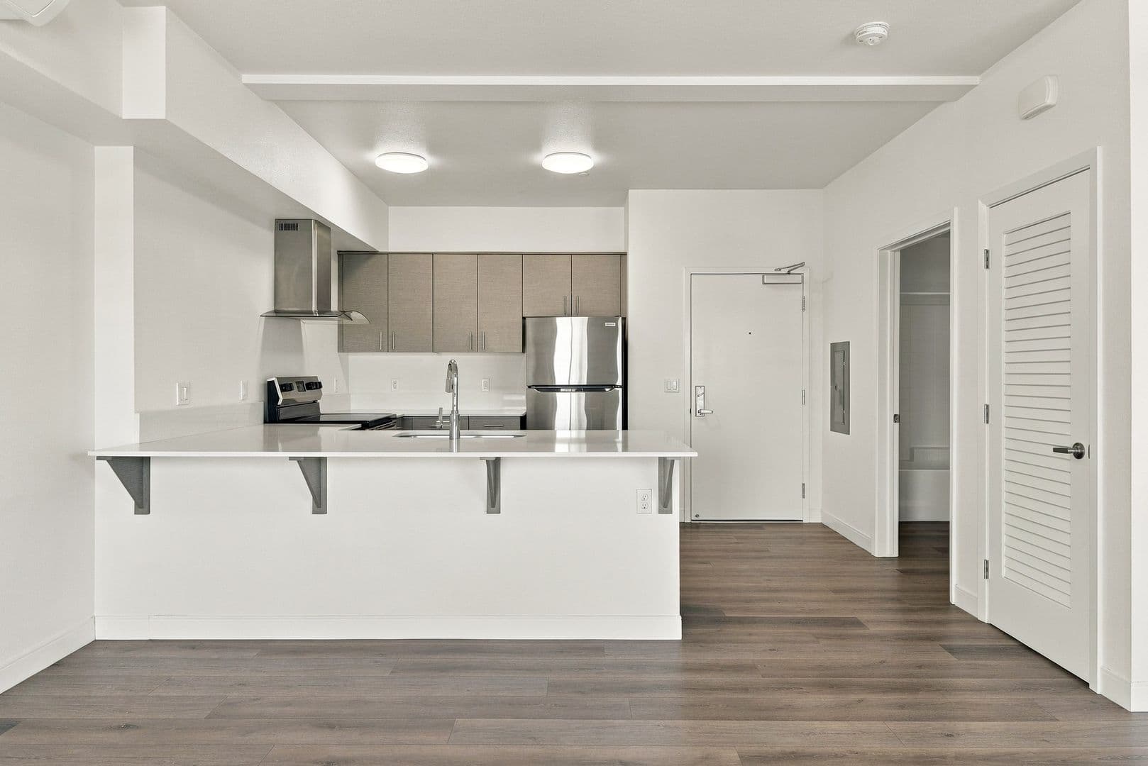 San Luis Obispo Apartment: 2120 Santa Barbara Ave