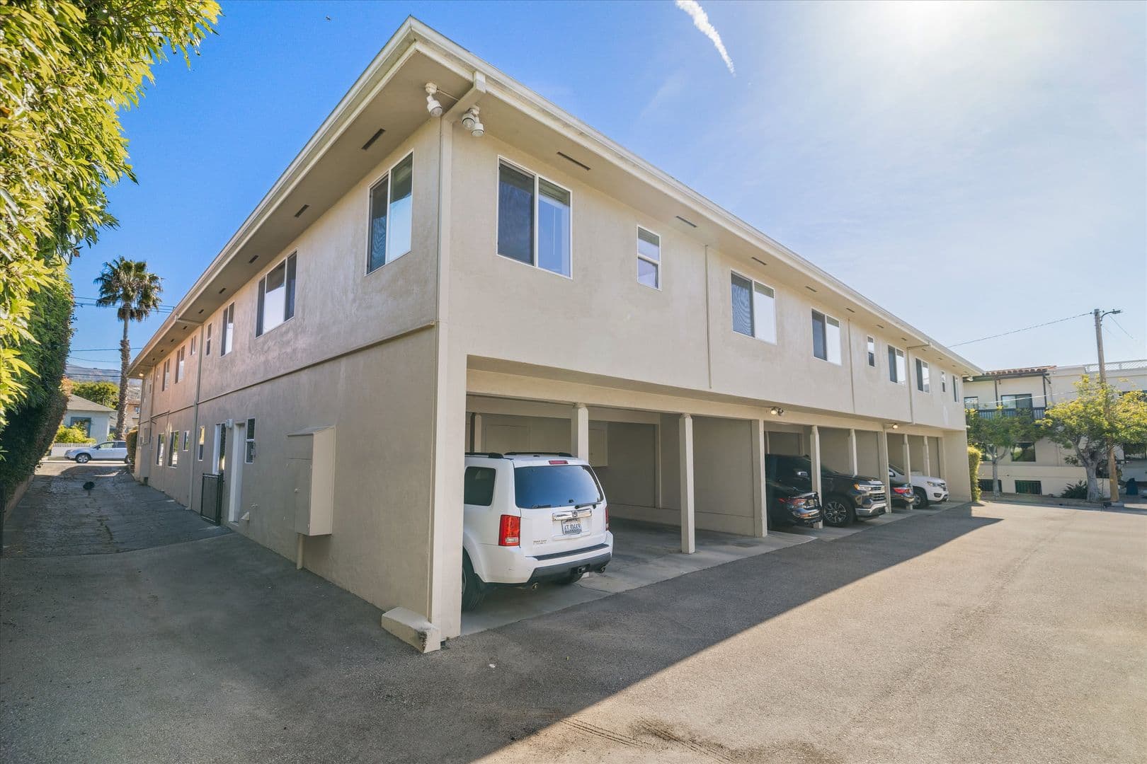 Santa Barbara Apartment: 1223 Garden Street