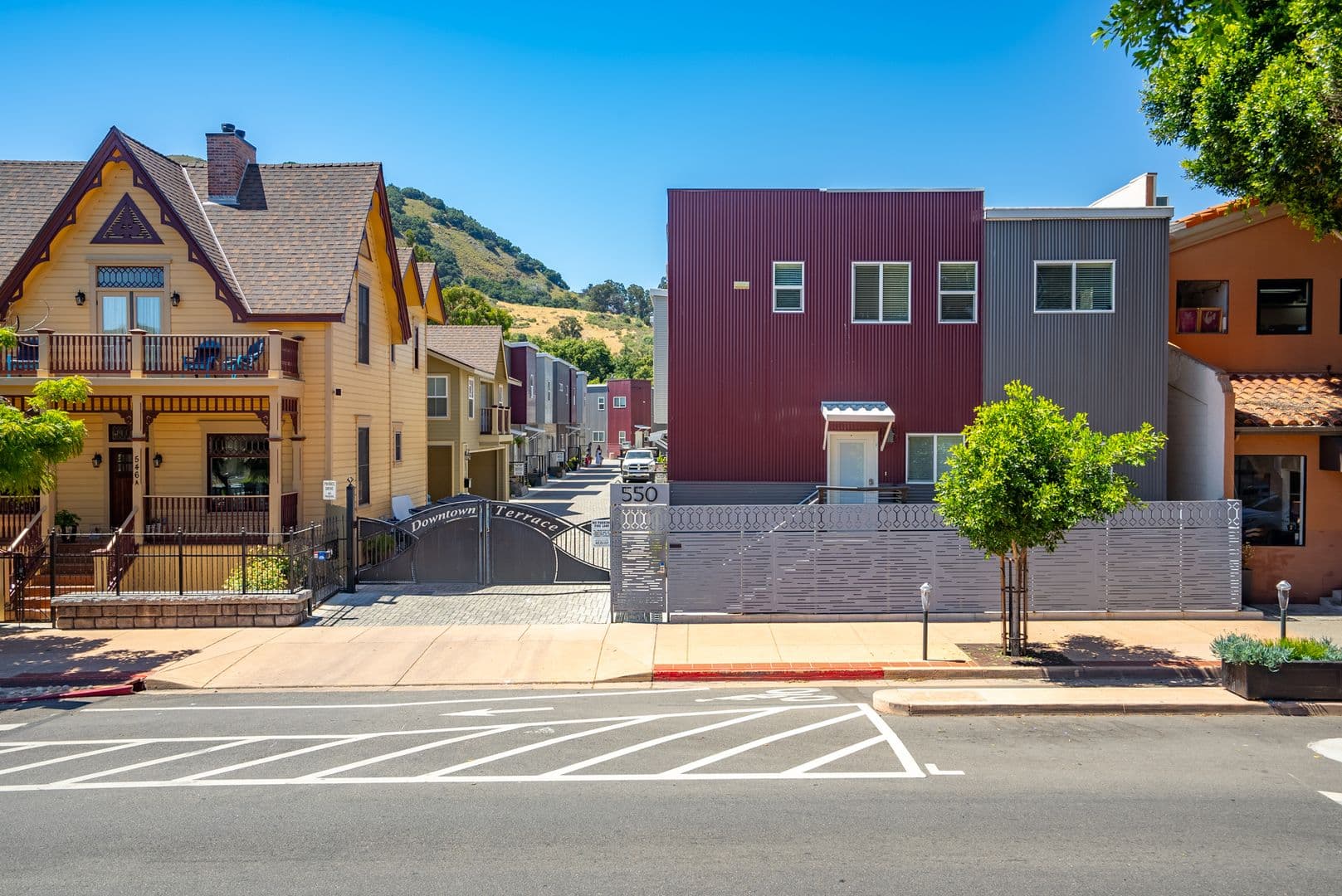 San Luis Obispo Apartment: 550 Higuera St