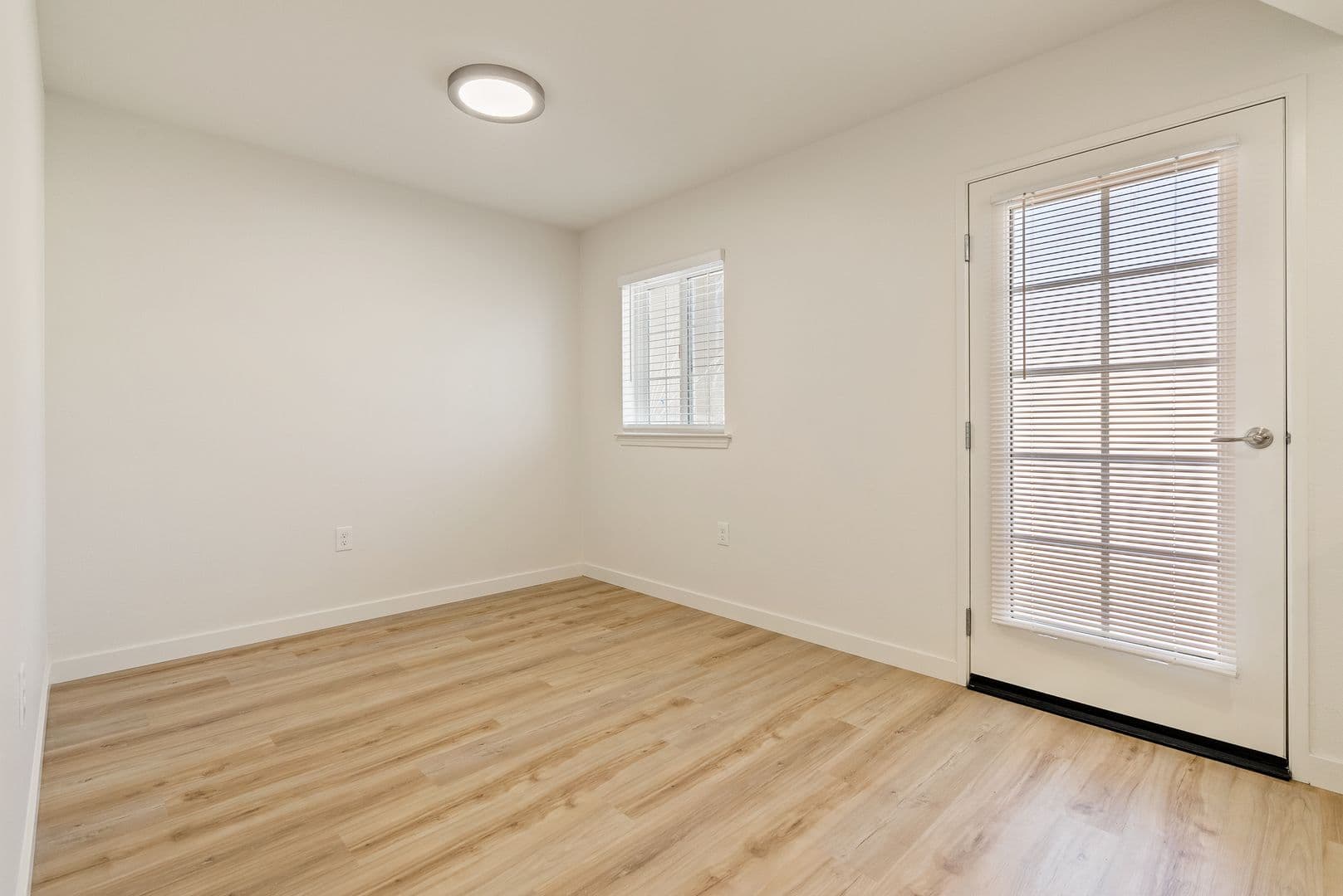San Luis Obispo Apartment: 3350-3392 Rockview