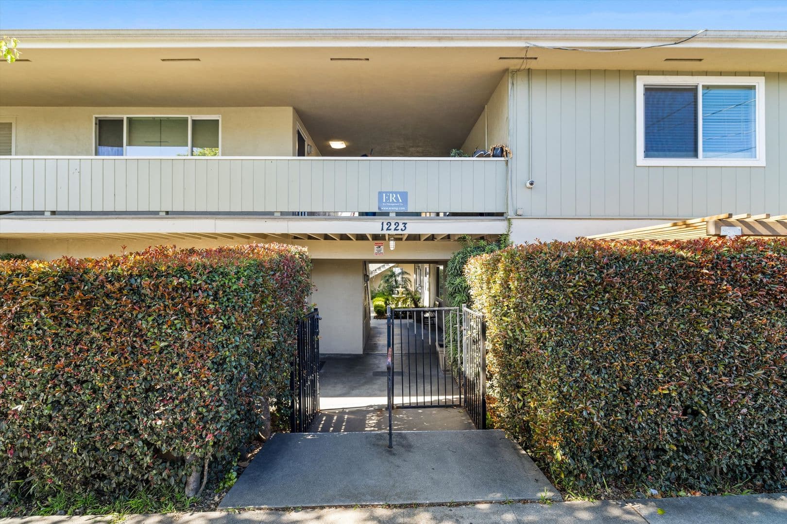 Santa Barbara Apartment: 1223 Garden Street