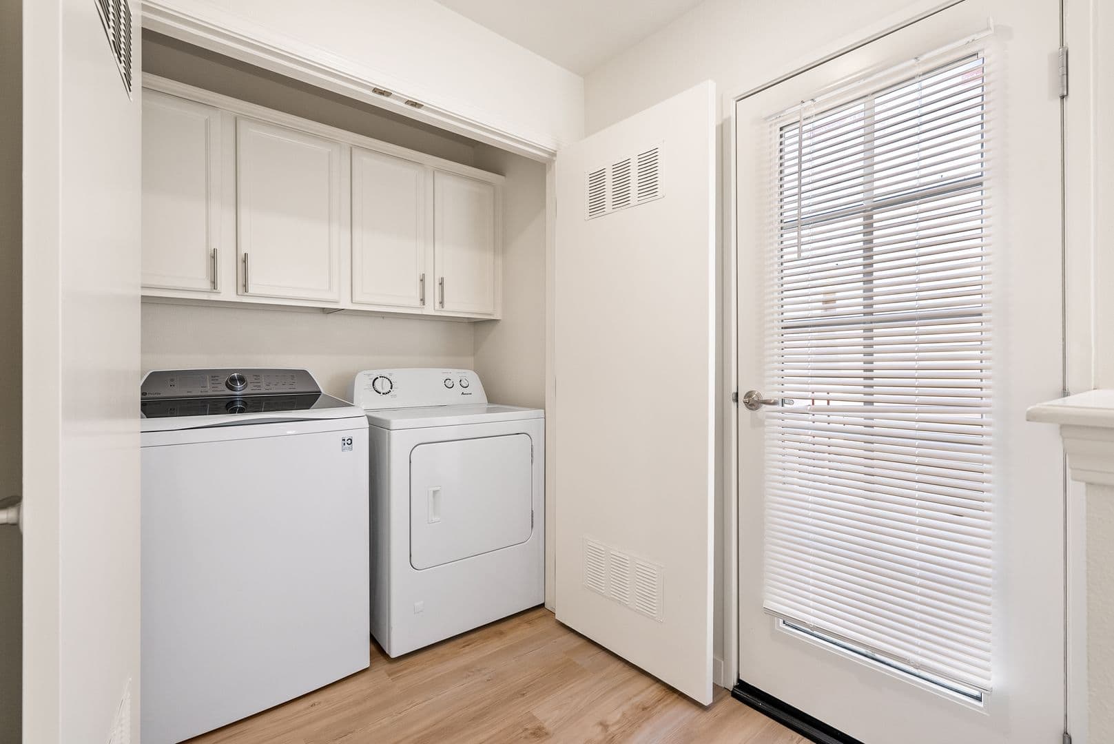 San Luis Obispo Apartment: 3350-3392 Rockview