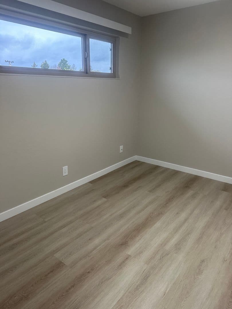 Capitola Apartment: 501 Plum Street