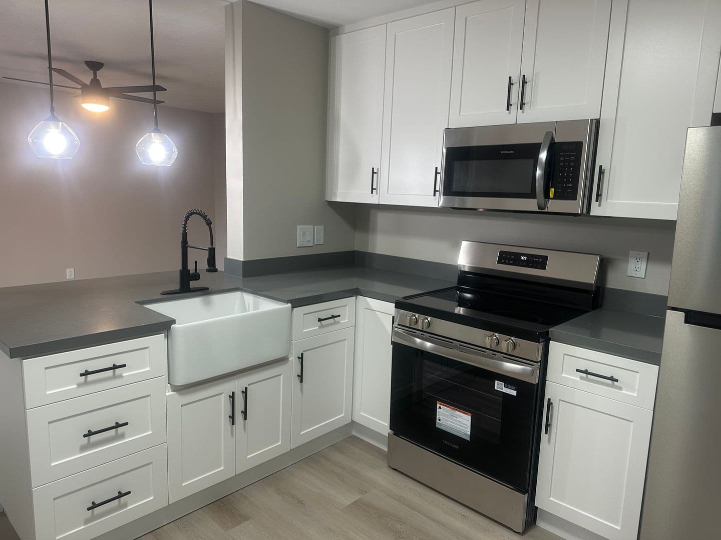 Capitola Apartment: 501 Plum Street