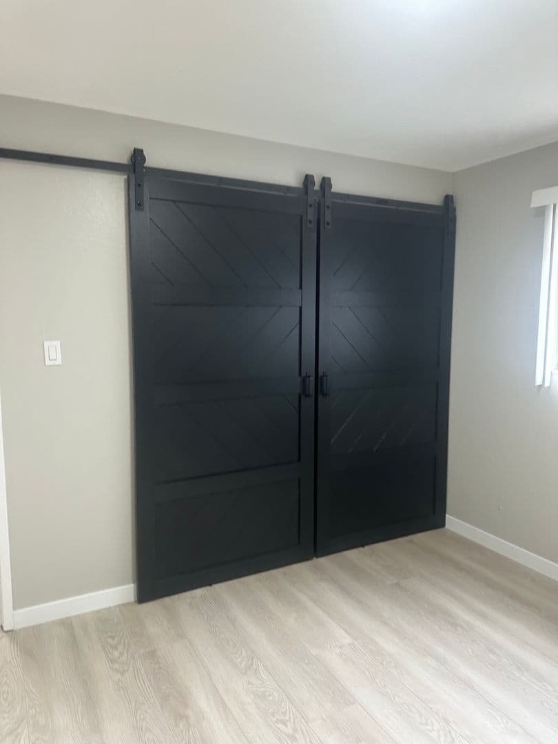 Capitola Apartment: 501 Plum Street