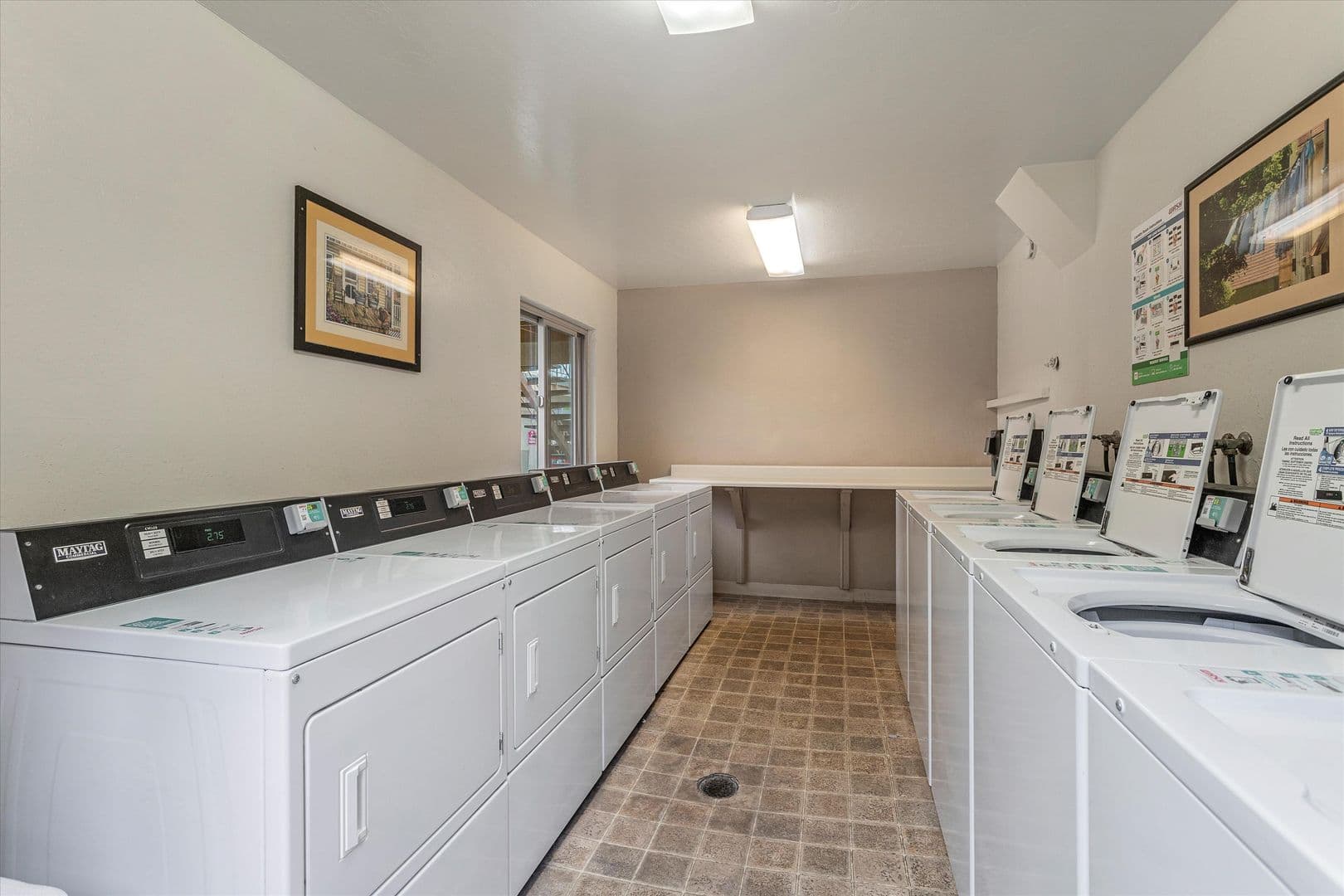 Capitola Apartment: 501 Plum Street