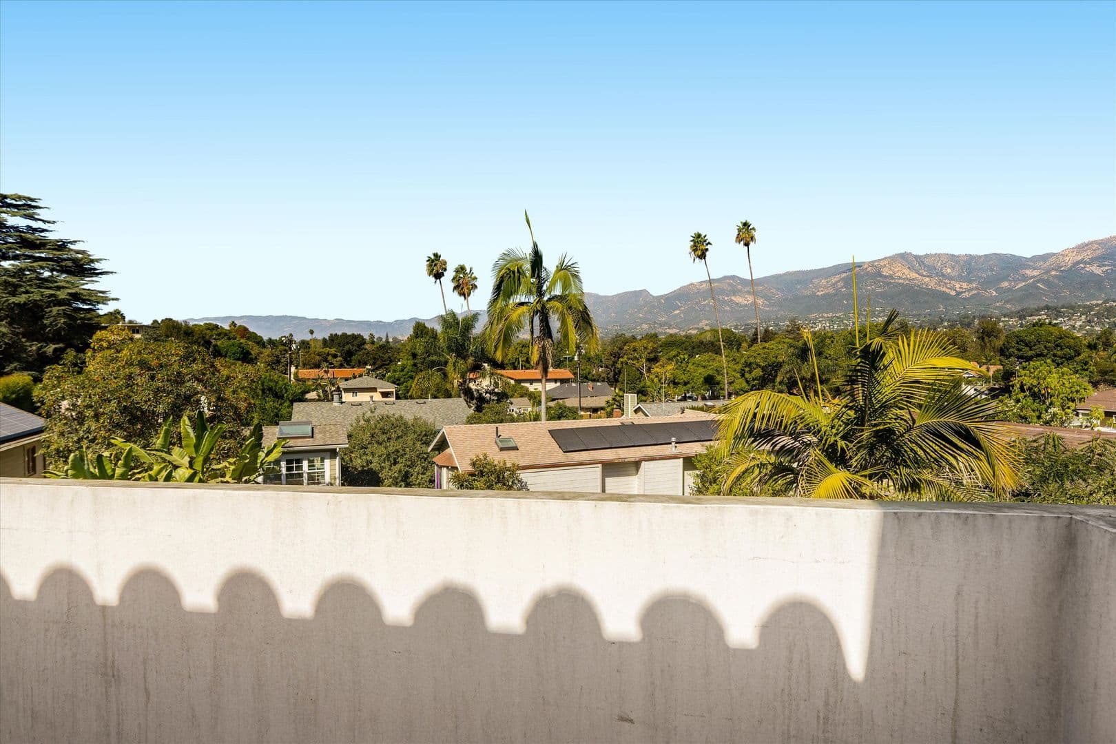 Santa Barbara Apartment: 1001-1009 Chino Street