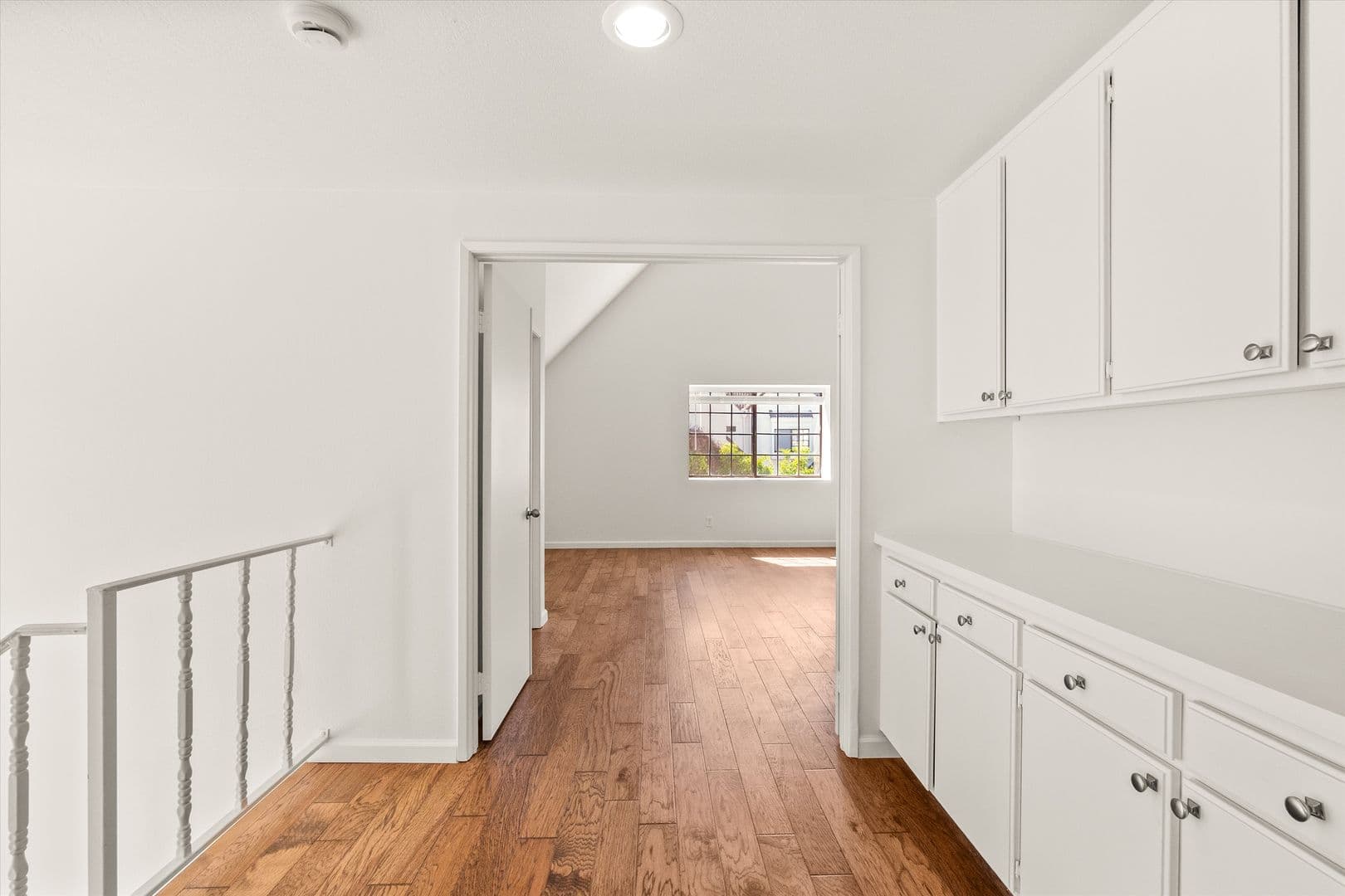 Oxnard Townhome: 744 Rialto Street