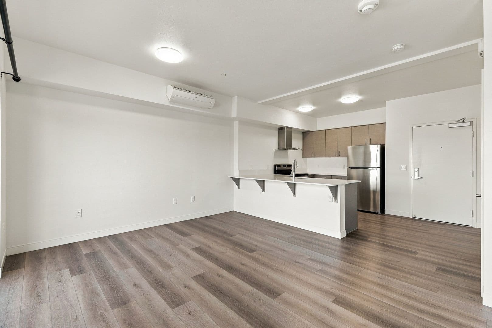San Luis Obispo Apartment: 2120 Santa Barbara Ave