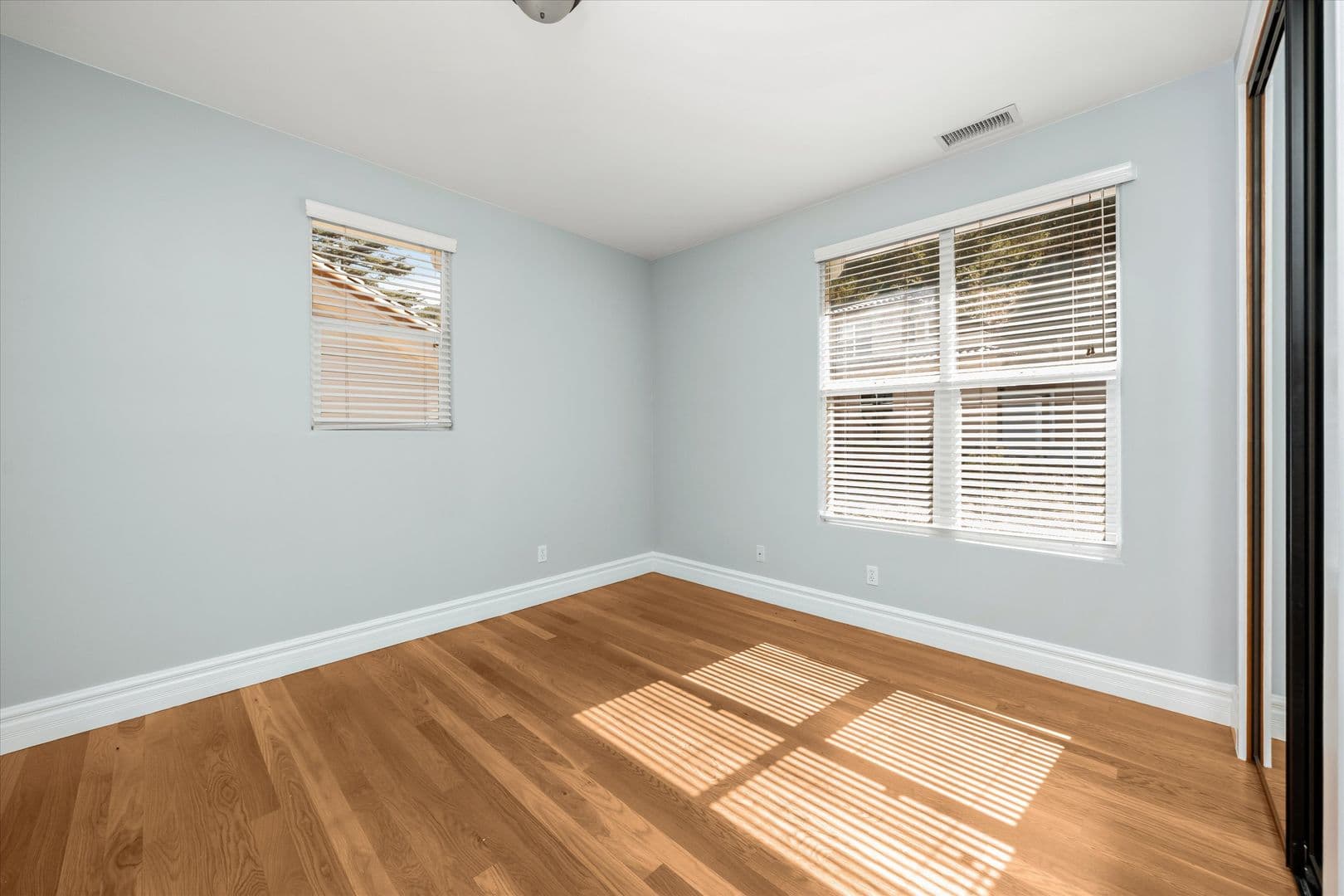 Santa Barbara Apartment: 1001-1009 Chino Street