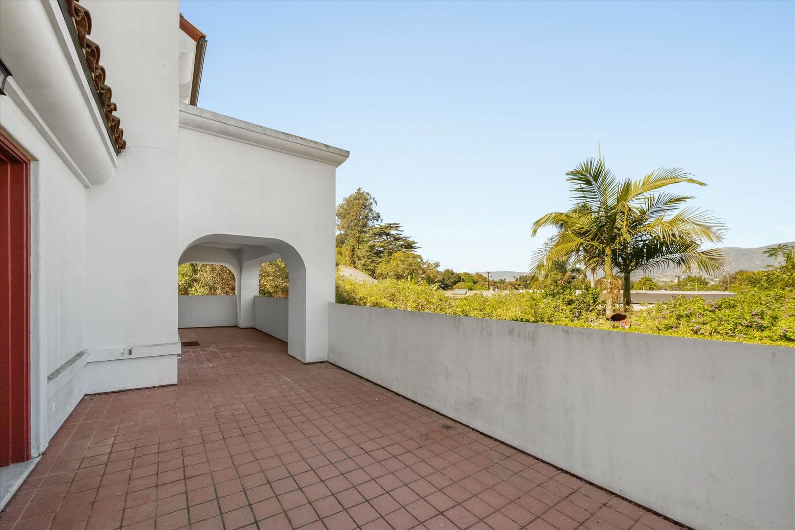 Santa Barbara Apartment: 1001-1009 Chino Street