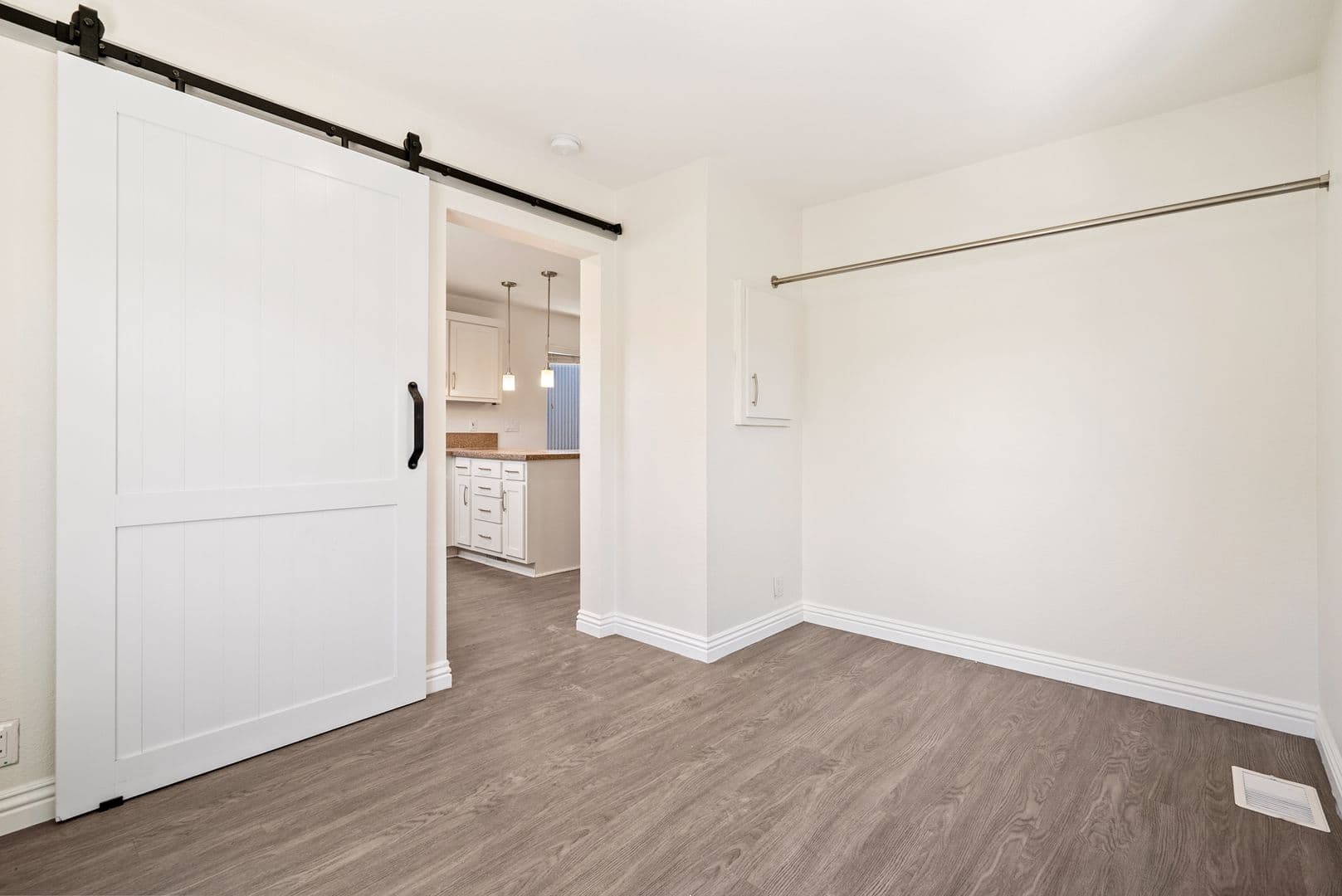 San Luis Obispo Apartment: 550 Higuera St